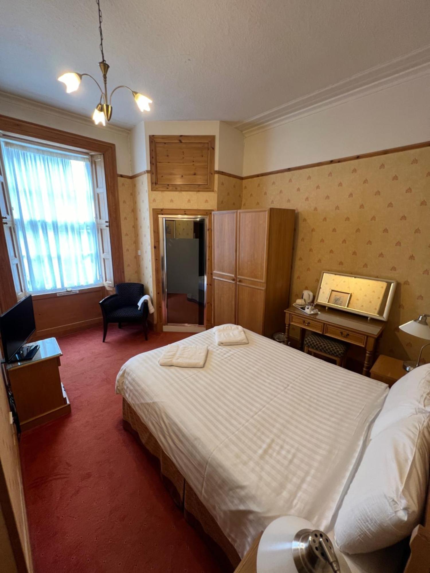 Butlers Guest House Aberdeen Exterior foto
