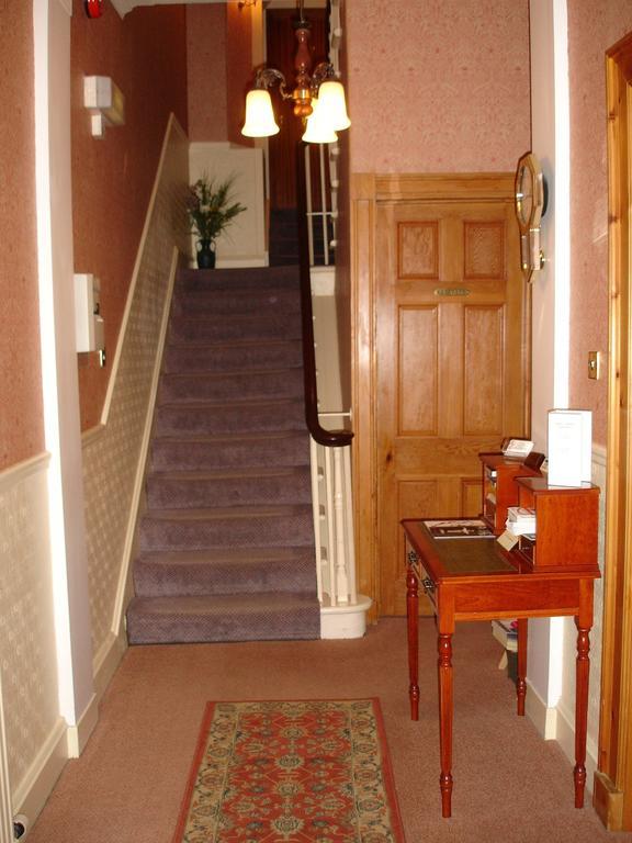 Butlers Guest House Aberdeen Habitación foto