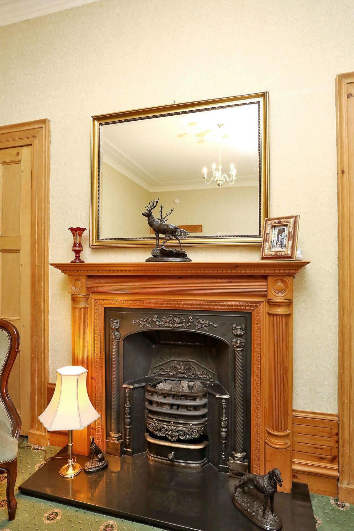 Butlers Guest House Aberdeen Exterior foto